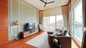 6th Straits Quay Seafront Suite WOW Seaview